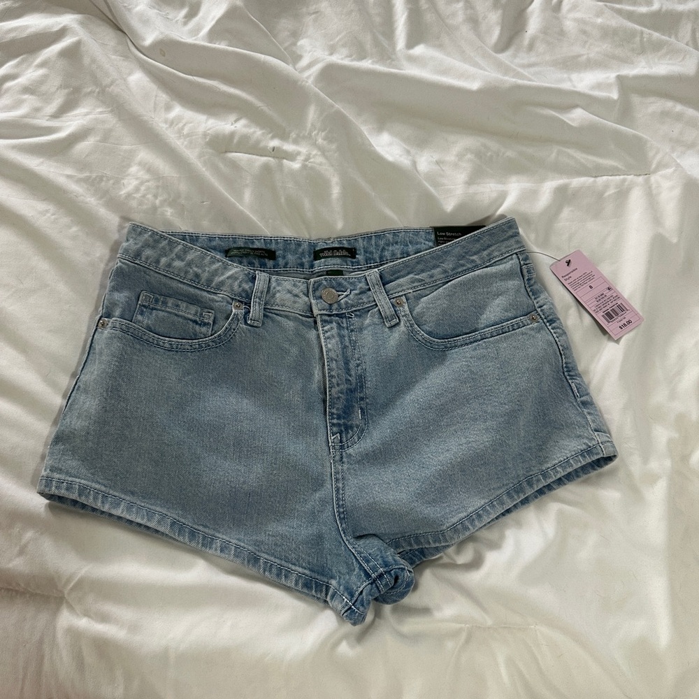 Wild Fable Women's Light Blue Denim Shorts